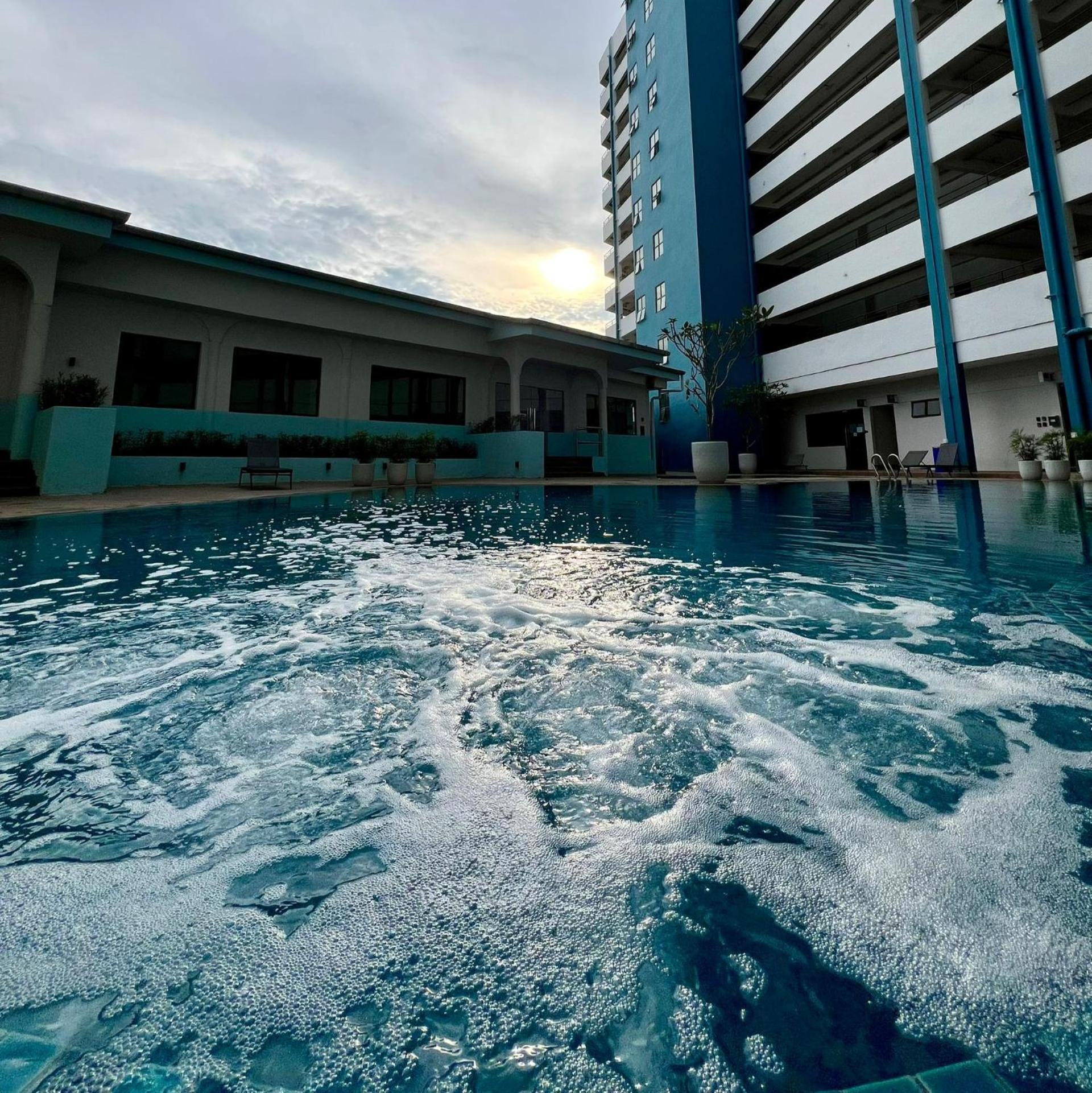 Auliya Seaview Pantai Puteri Pangsapuri *